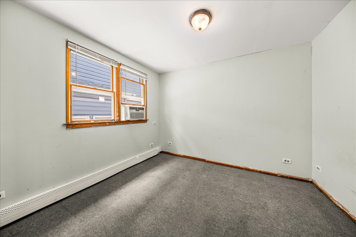 Broad Channel, New York, 11693, United States, 3 Bedrooms Bedrooms, ,2 BathroomsBathrooms,Residential,For Sale,1936968