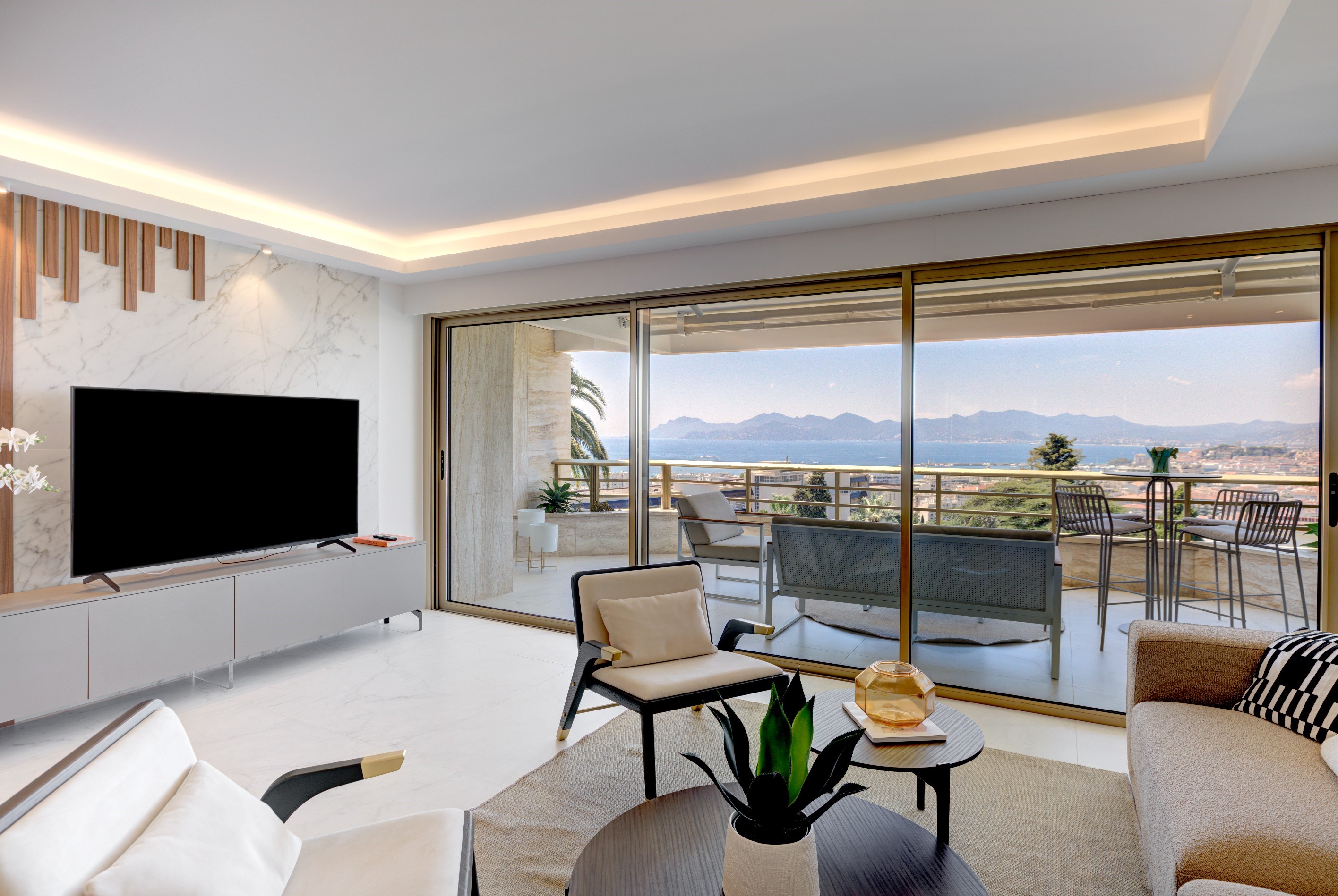  Cannes La Californie 4-bedroom apartment with panoramic bay and Lérins Islands … - 物件實景