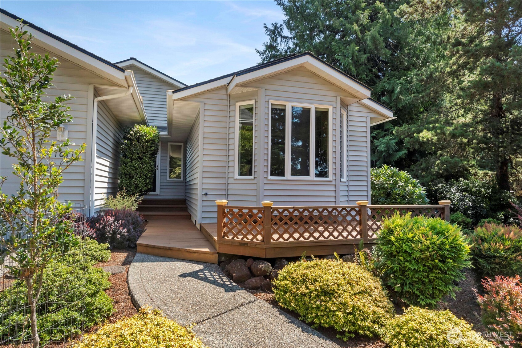 Anderson Island, Washington, 98303, United States, 3 Bedrooms Bedrooms, ,2 BathroomsBathrooms,Residential,For Sale,1804305