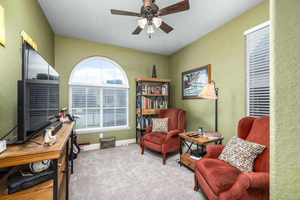 Oakdale, California, 95361, United States, 4 Bedrooms Bedrooms, ,2 BathroomsBathrooms,Residential,For Sale,1981612