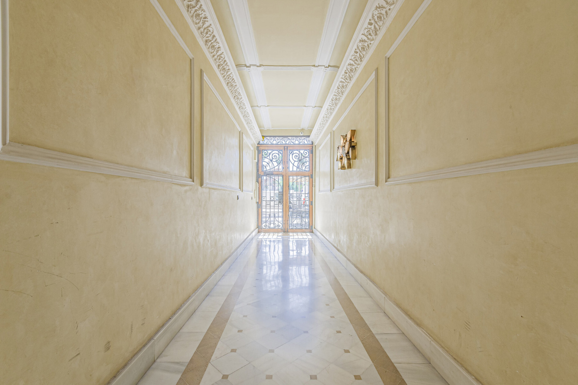  Elegant property on the seafront - 物件實景