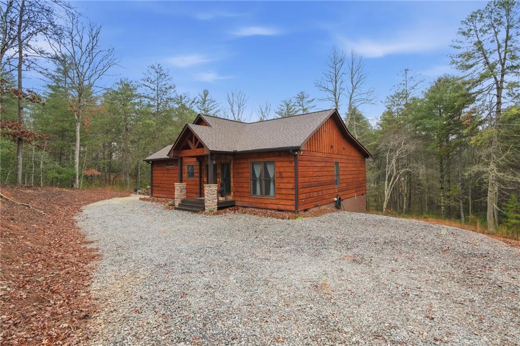 Morganton, Georgia, 30560, United States, 3 Bedrooms Bedrooms, ,2 BathroomsBathrooms,Residential,For Sale,2006455