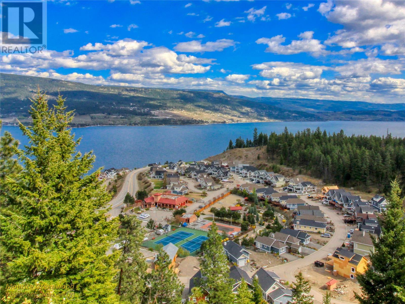KELOWNA, British Columbia, V1Z 3R8, CA, 3 Bedrooms Bedrooms, ,2 BathroomsBathrooms,Residential,For Sale,1836917