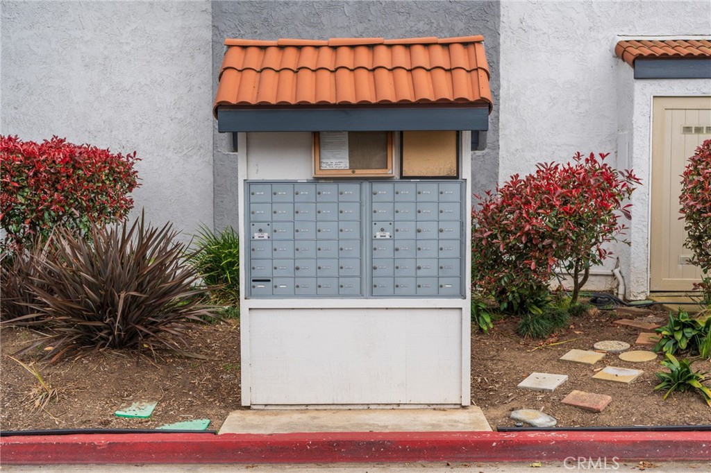 Huntington Beach, California, 92648, United States, 1 Bedroom Bedrooms, ,1 BathroomBathrooms,Residential,For Sale,1969398