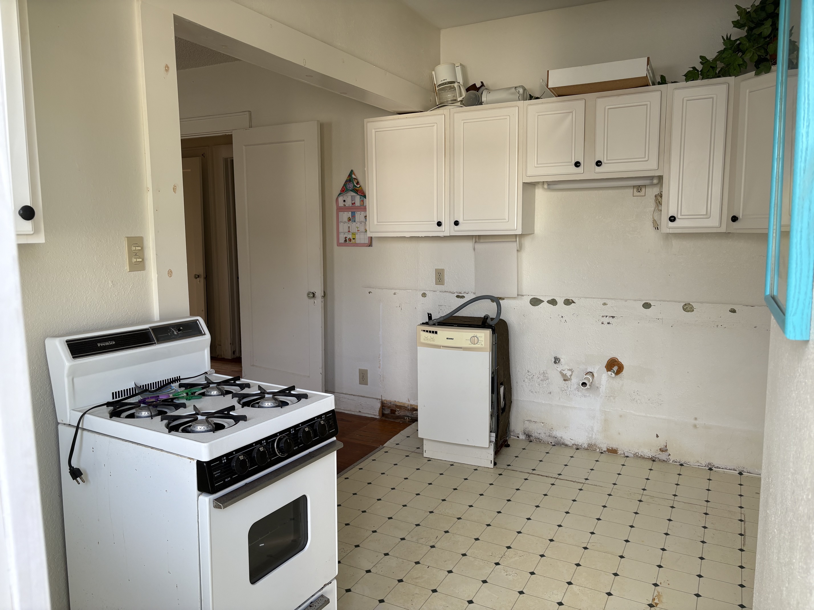 Clearwater Beach, Florida, 33767, United States, 2 Bedrooms Bedrooms, ,2 BathroomsBathrooms,Residential,For Sale,1981499