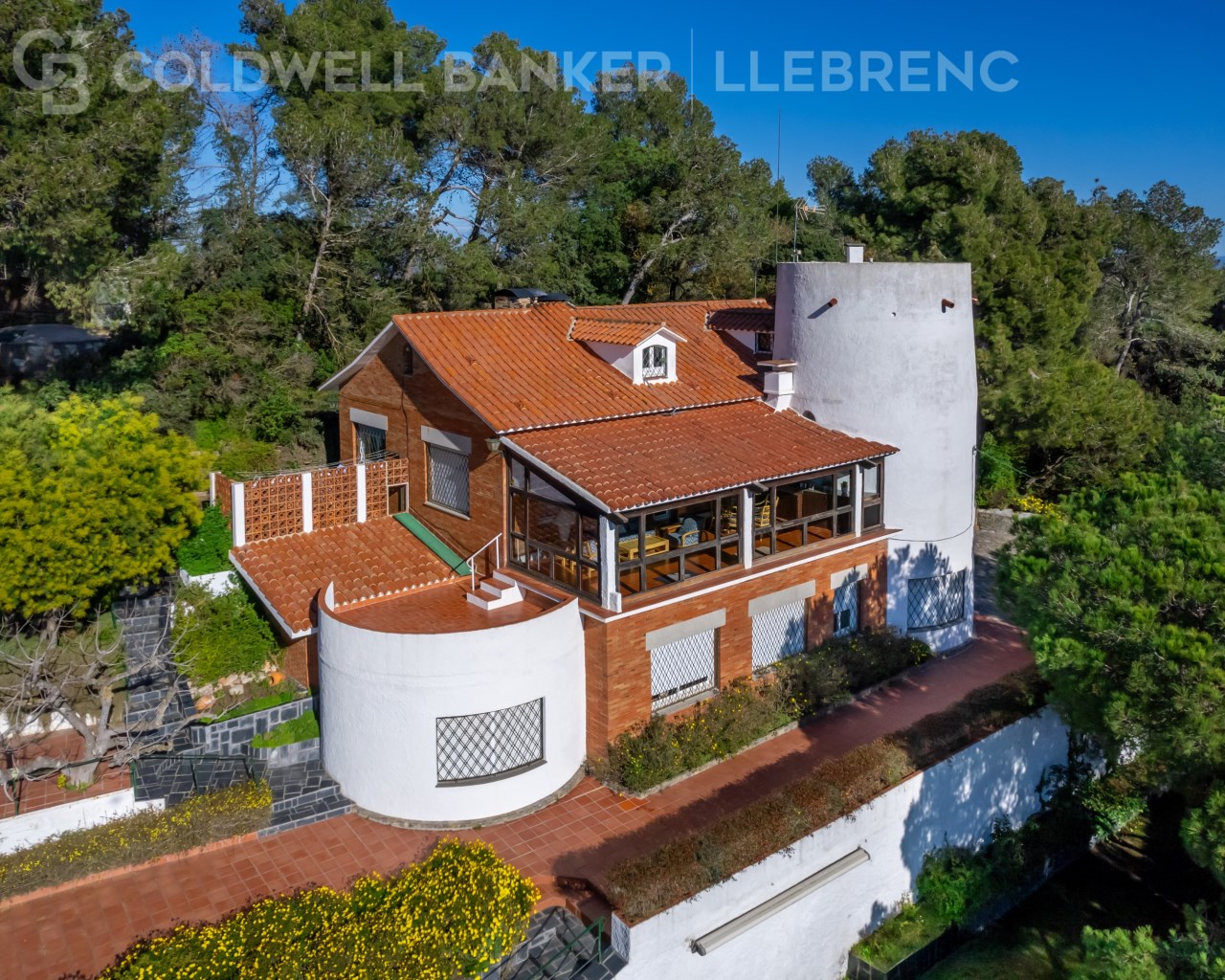 Barcelona, Catalonia, ES, 6 Bedrooms Bedrooms, ,4 BathroomsBathrooms,Residential,For Sale,1695682