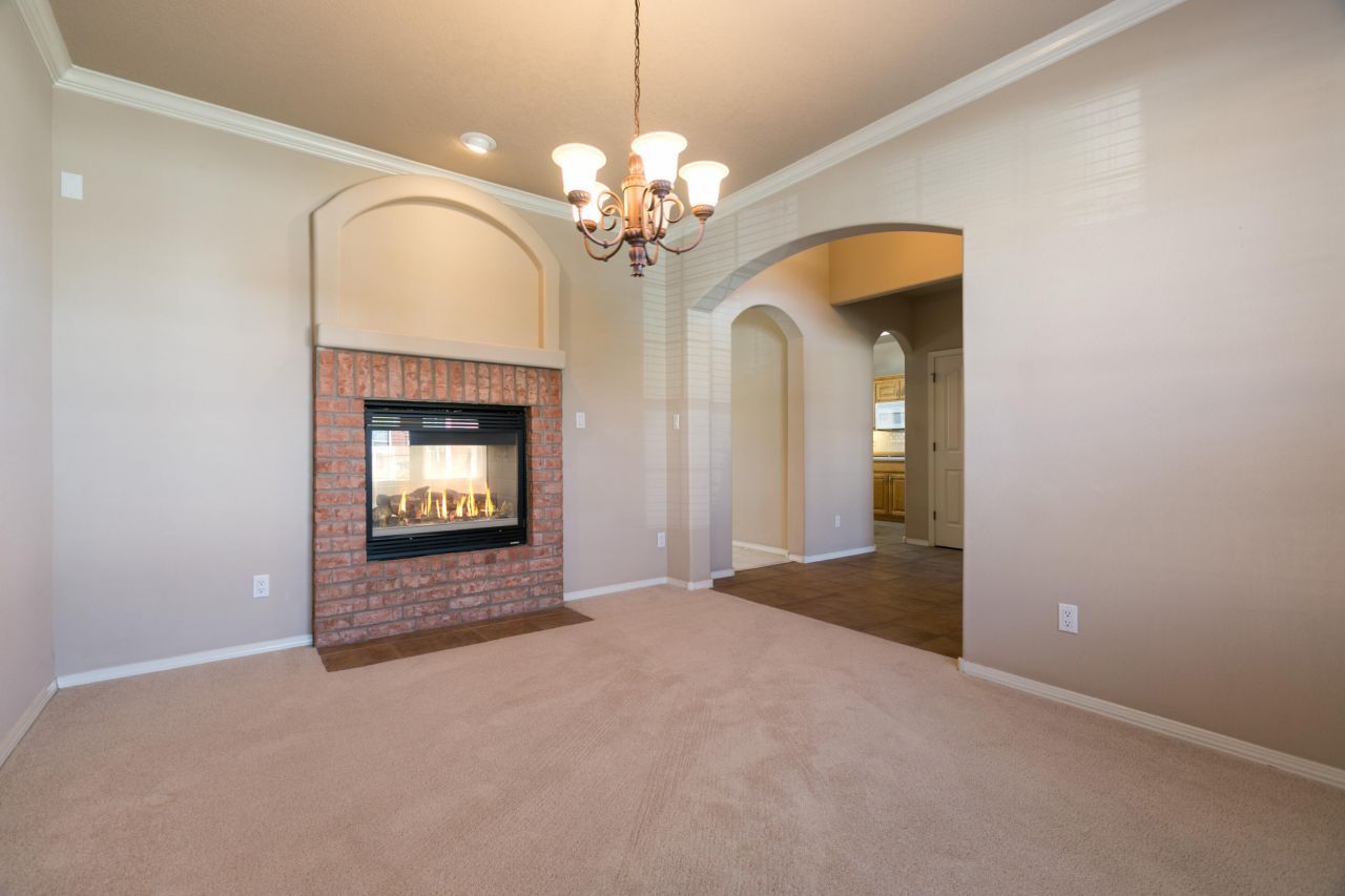 Albuquerque, New Mexico, 87122, United States, 3 Bedrooms Bedrooms, ,2 BathroomsBathrooms,Residential,For Sale,1984801