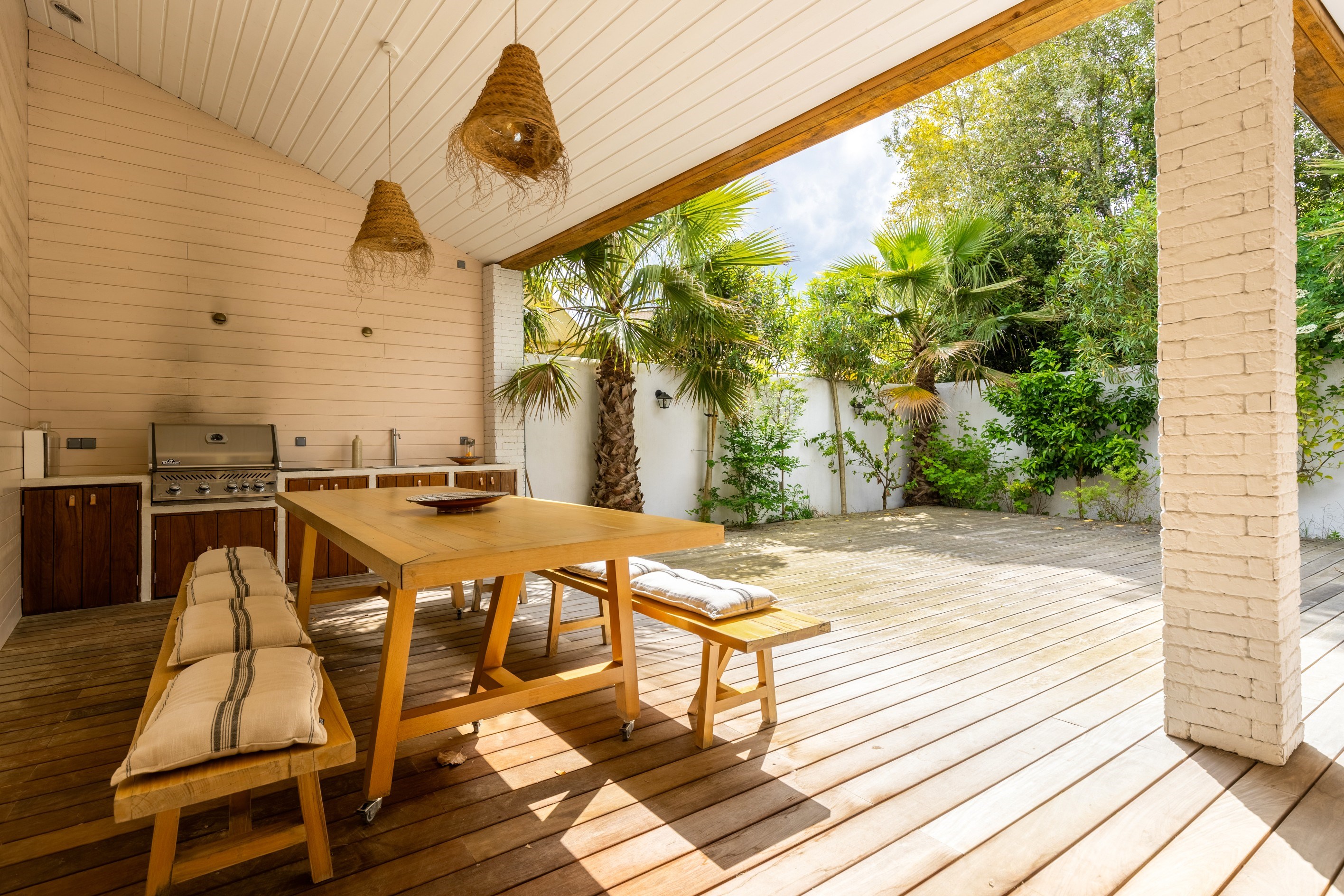  CAUDERAN CENTRE - LUXURY CONTEMPORARY PROPERTY, 1,000 M2 GARDEN, GARAGE, SWIMMI… - 物件實景
