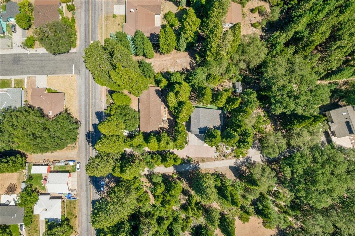 Mt Shasta, California, 96067-9161, United States, 3 Bedrooms Bedrooms, ,3 BathroomsBathrooms,Residential,For Sale,1928265