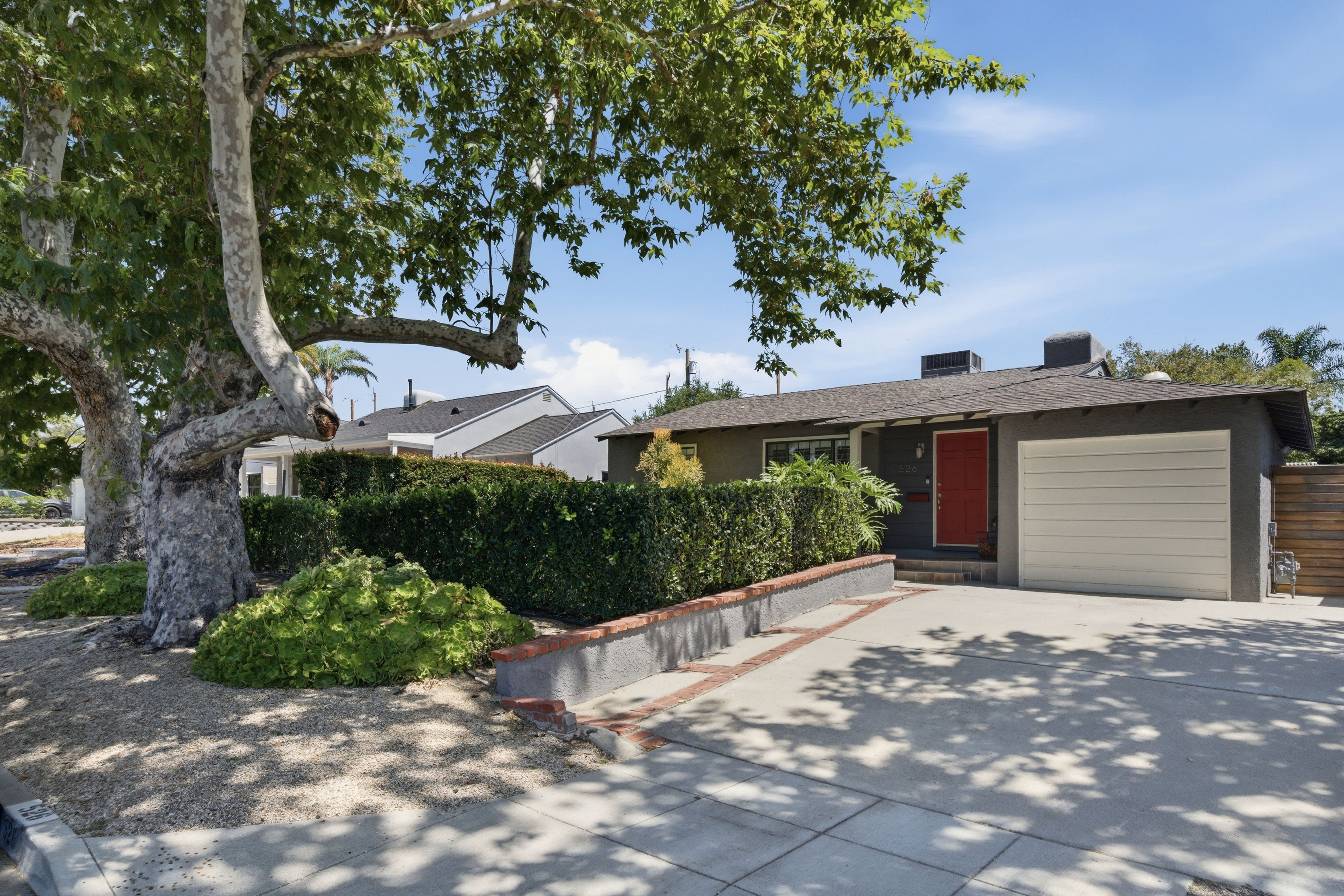  526 North Toluca Park Drive, Burbank, CA 91505 - 物件實景
