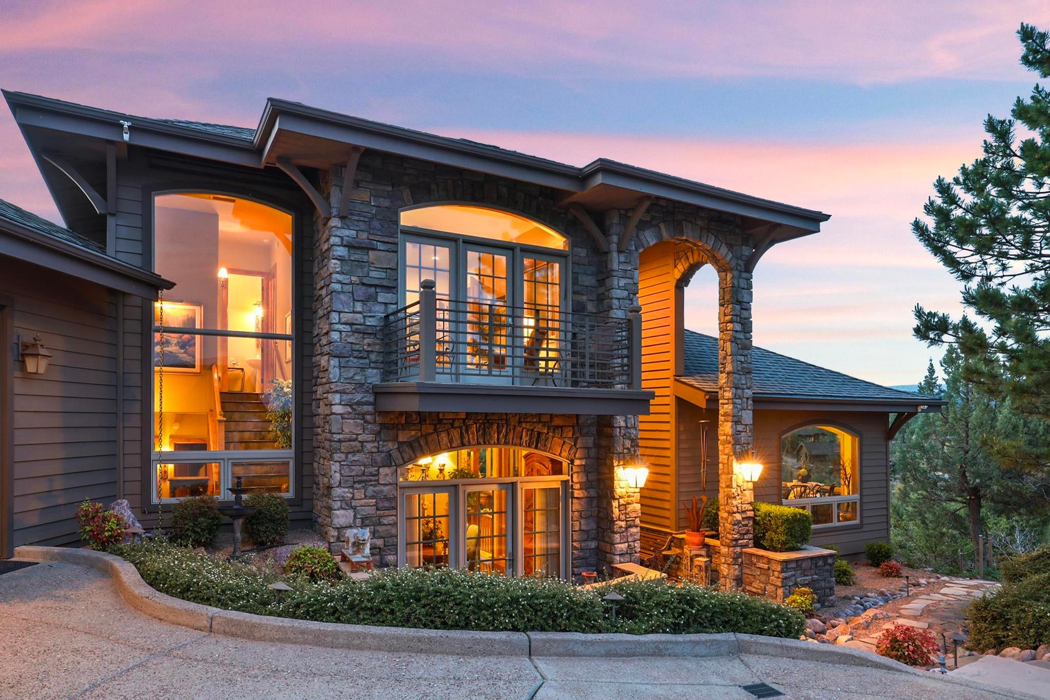 Payson, Arizona, 85541, United States, 4 Bedrooms Bedrooms, ,3 BathroomsBathrooms,Residential,For Sale,1848921