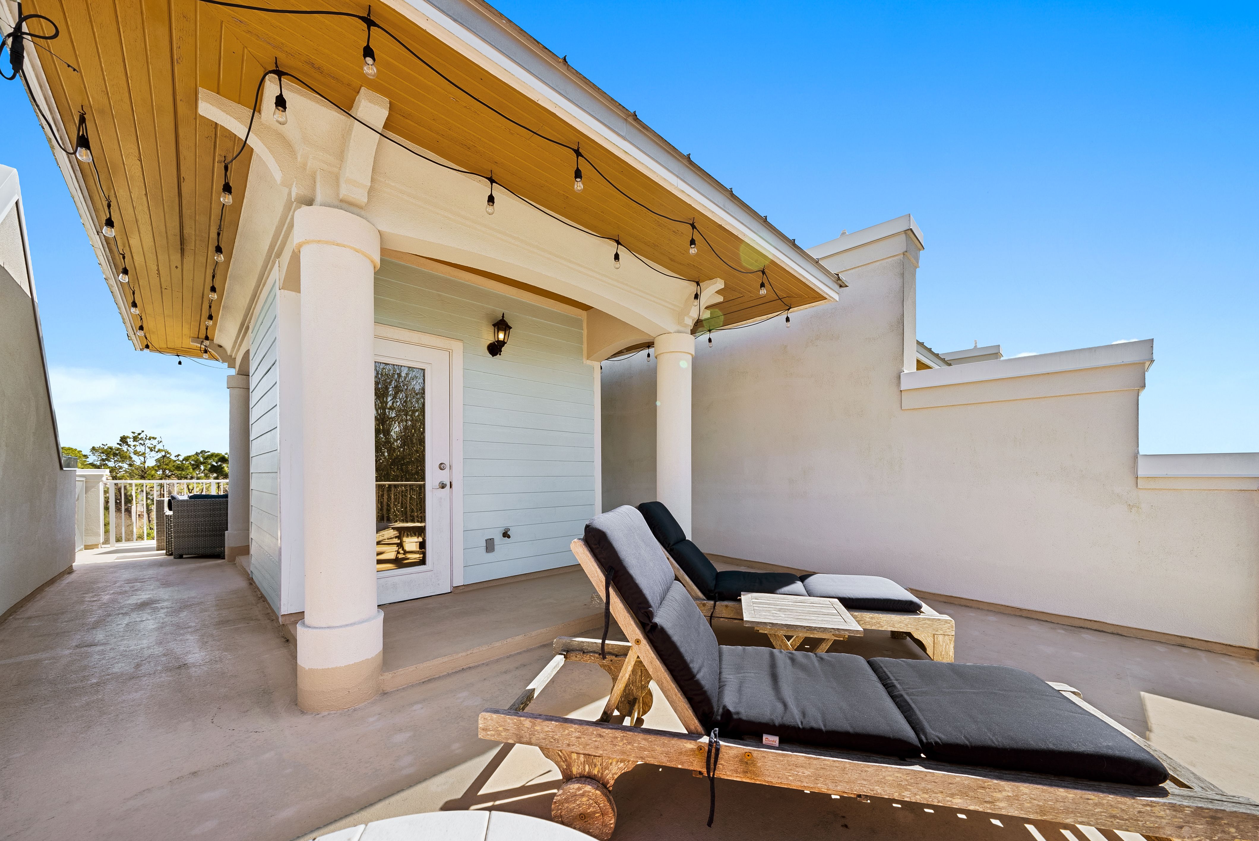  Remodeled End-Unit Townhome With gulf Views And Rooftop Retreat - 物件實景