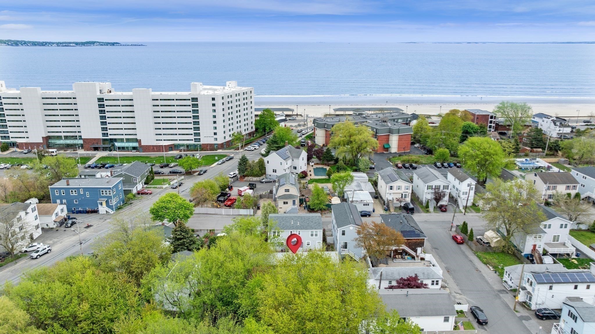 Revere, Massachusetts, 02151, United States, 2 Bedrooms Bedrooms, ,3 BathroomsBathrooms,Residential,For Sale,2008626