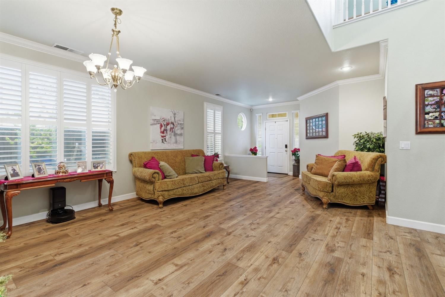 Tracy, California, 95377, United States, 5 Bedrooms Bedrooms, ,3 BathroomsBathrooms,Residential,For Sale,2005564