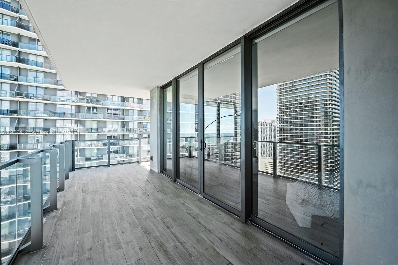 Miami, Florida, 33130, United States, 2 Bedrooms Bedrooms, ,2 BathroomsBathrooms,Residential,For Sale,1991717