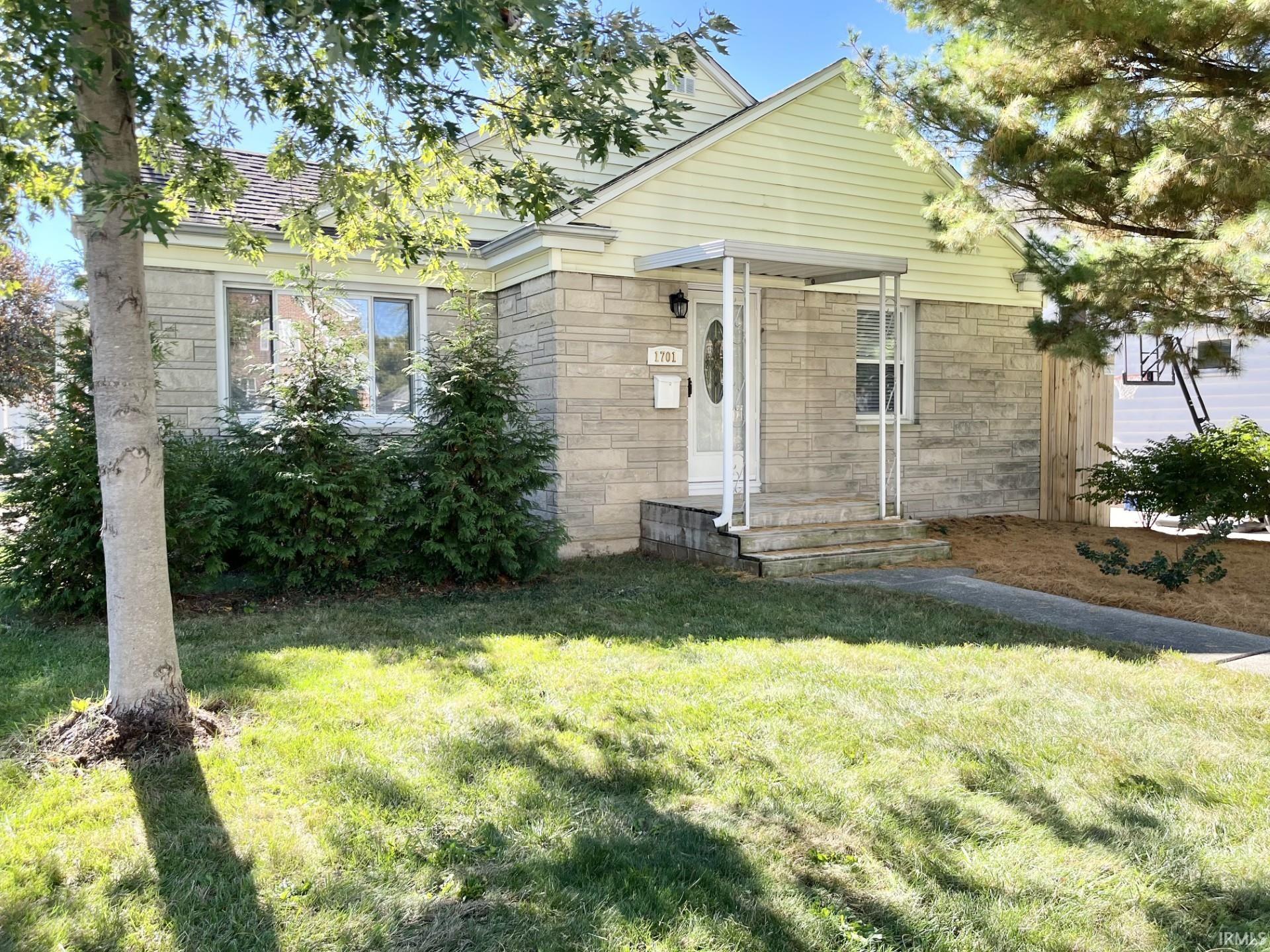 Clover Ln, Fort Wayne, IN 46808 #1