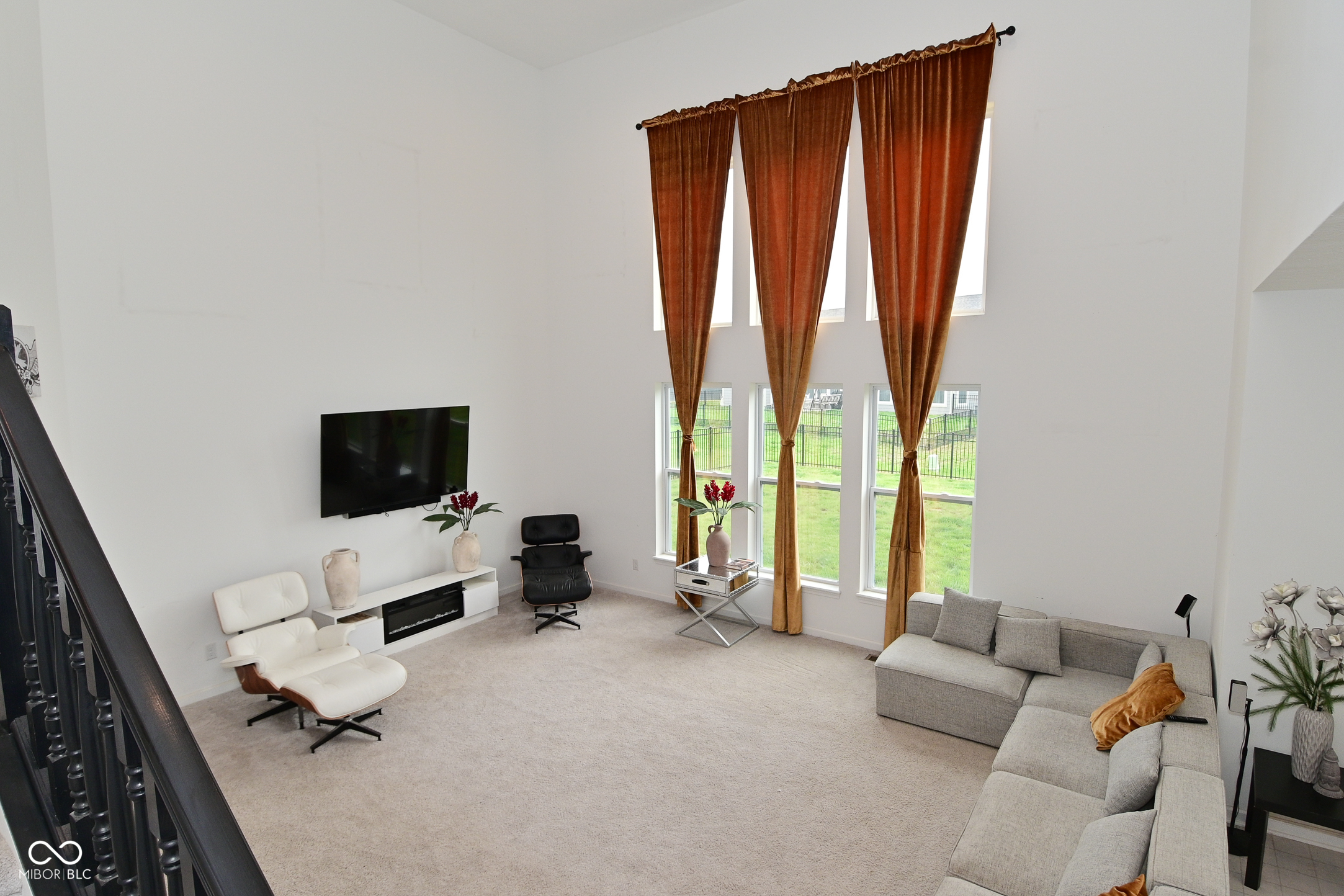 Bargersville, Indiana, 46106, United States, 4 Bedrooms Bedrooms, ,3 BathroomsBathrooms,Residential,For Sale,1980669