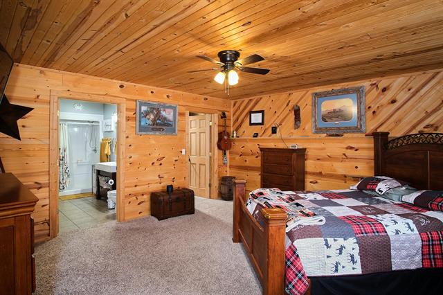Hot Springs, South Dakota, 57747, United States, 3 Bedrooms Bedrooms, ,3 BathroomsBathrooms,Residential,For Sale,1924140