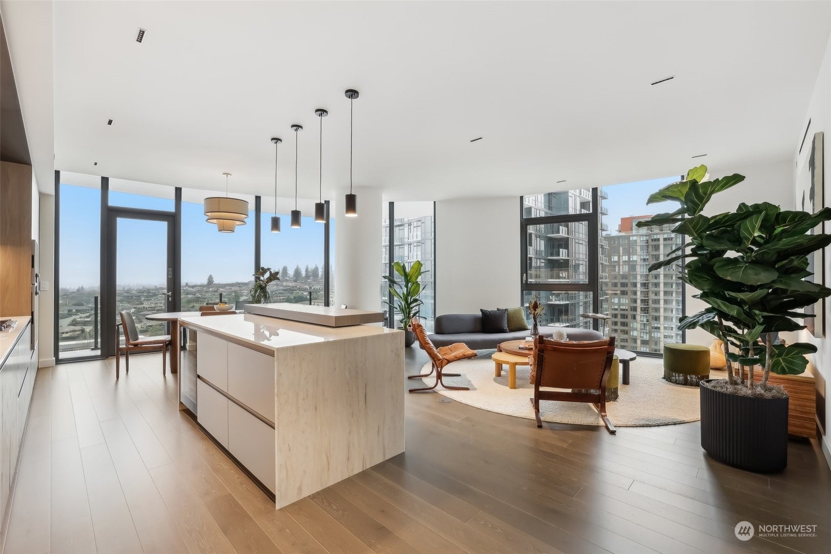Bellevue, Washington, 98004, United States, 2 Bedrooms Bedrooms, ,2 BathroomsBathrooms,Residential,For Sale,1690612