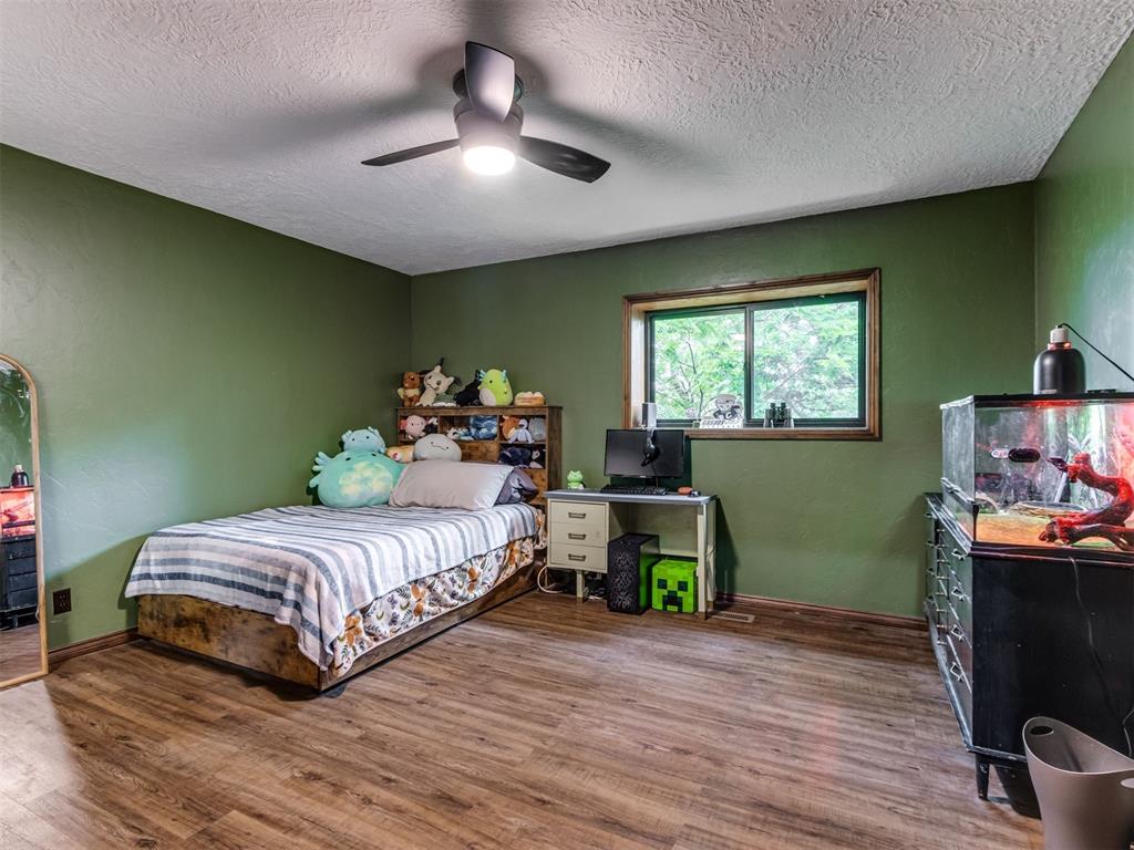 Oklahoma City, Oklahoma, 73131, United States, 4 Bedrooms Bedrooms, ,5 BathroomsBathrooms,Residential,For Sale,1919508