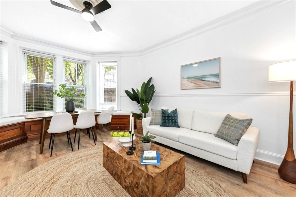 Boston, Massachusetts, 02115, United States, 2 Bedrooms Bedrooms, ,1 BathroomBathrooms,Residential,For Sale,1889916