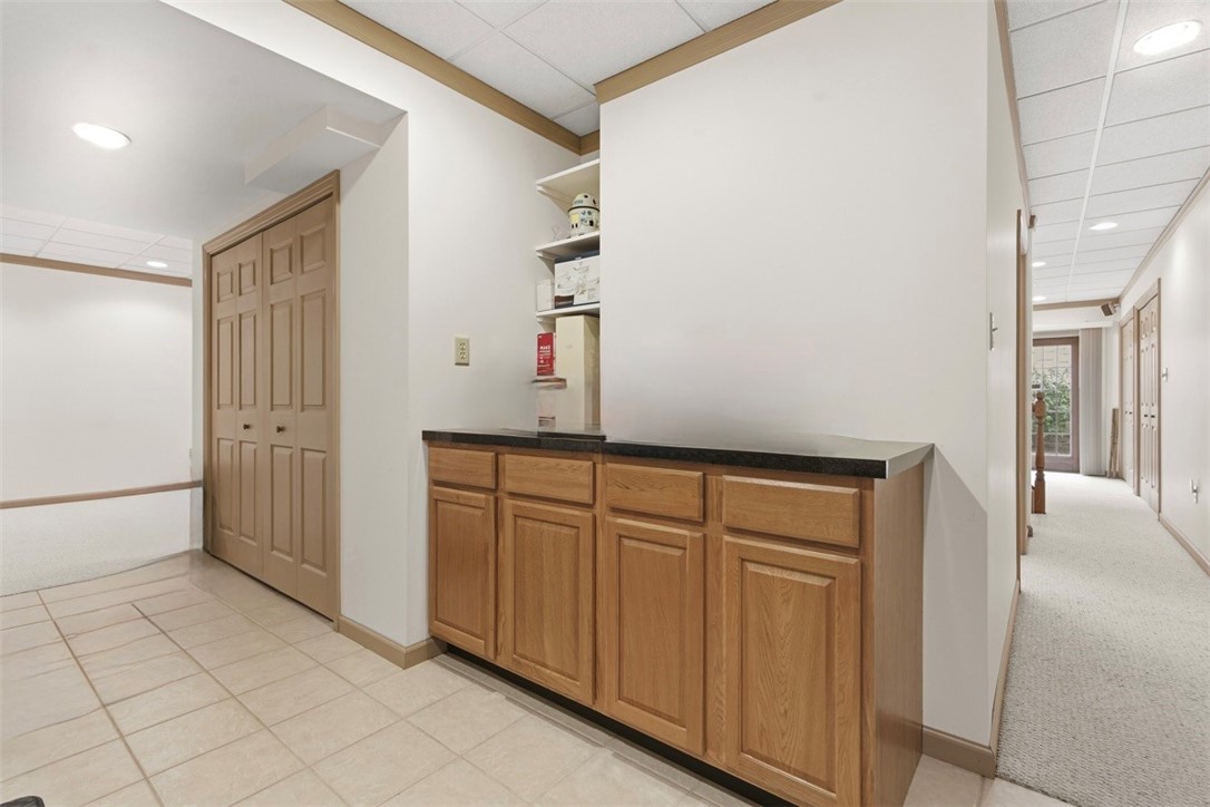 Robinson Twp, Pennsylvania, 15136, United States, 4 Bedrooms Bedrooms, ,4 BathroomsBathrooms,Residential,For Sale,1992157