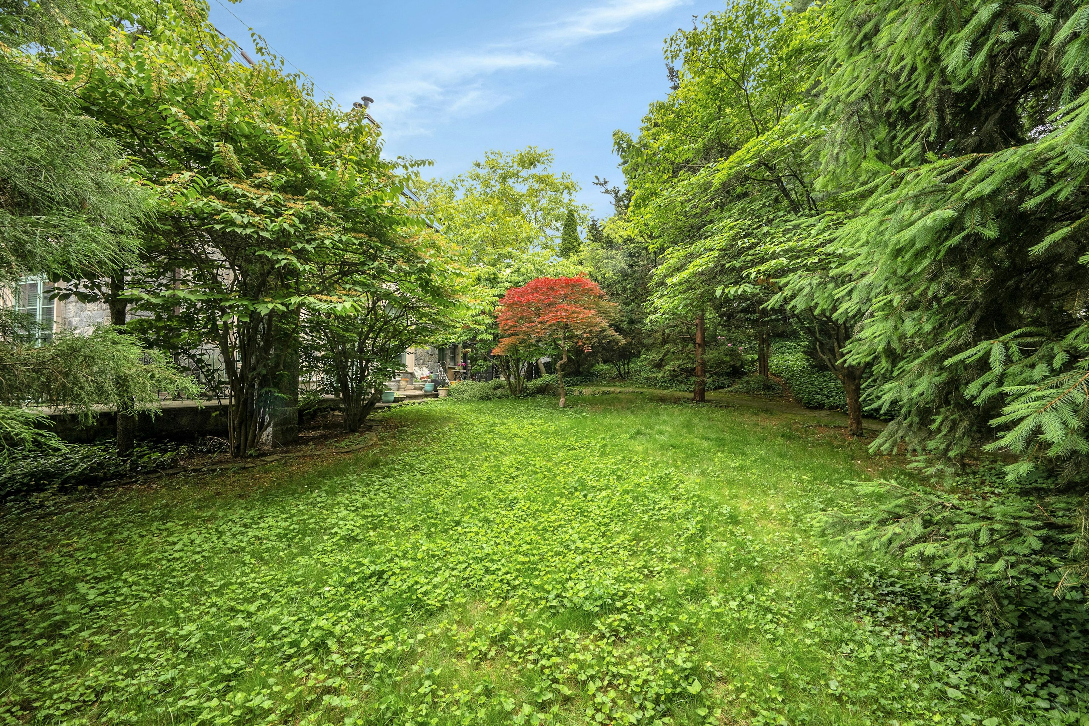  5440 Independence Avenue - 物件實景