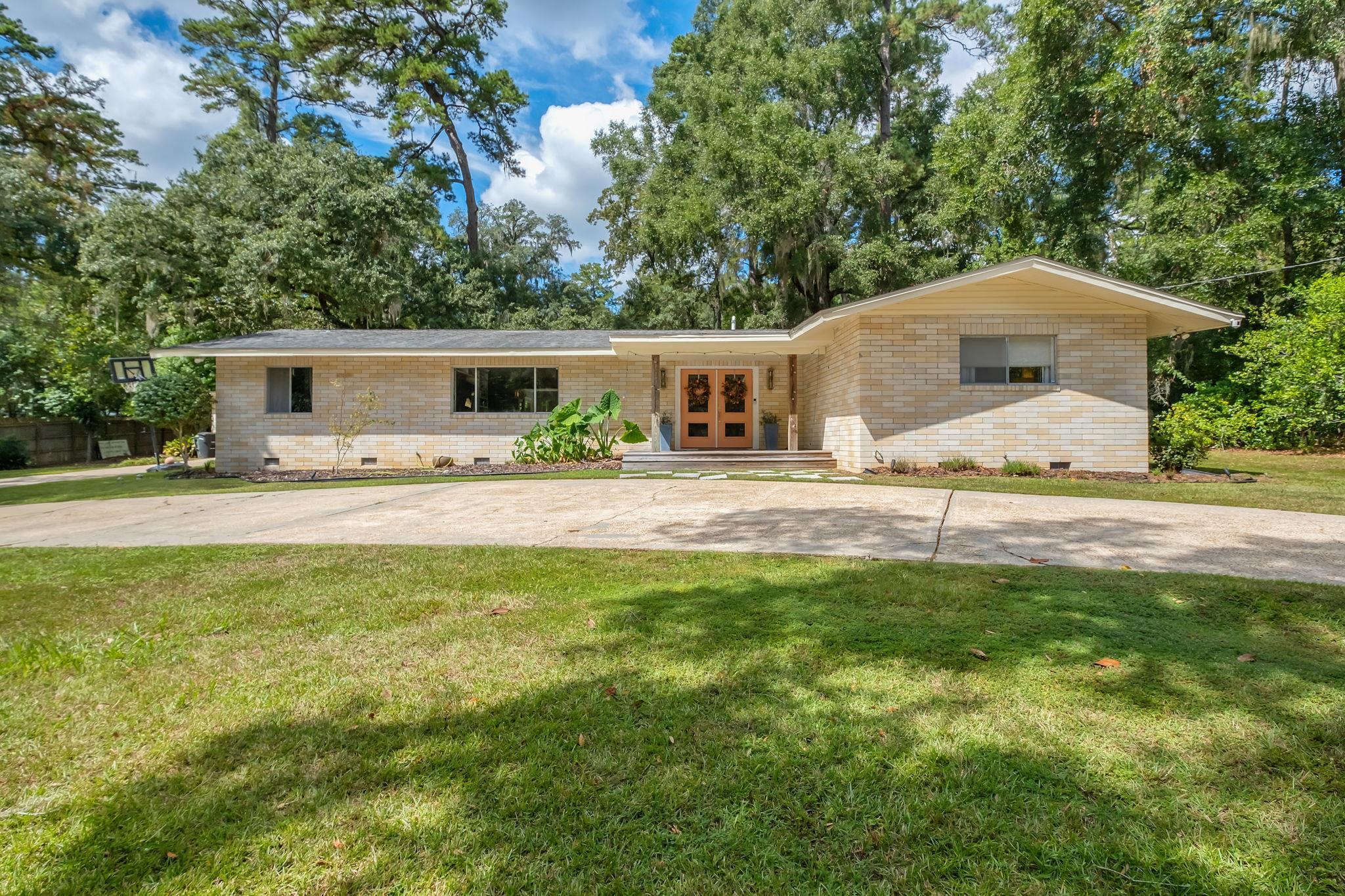 Tallahassee, Florida, 32308, United States, 4 Bedrooms Bedrooms, ,3 BathroomsBathrooms,Residential,For Sale,1965482