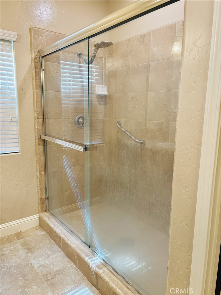 Clovis, California, 93619, United States, 3 Bedrooms Bedrooms, ,2 BathroomsBathrooms,Residential,For Sale,1919541