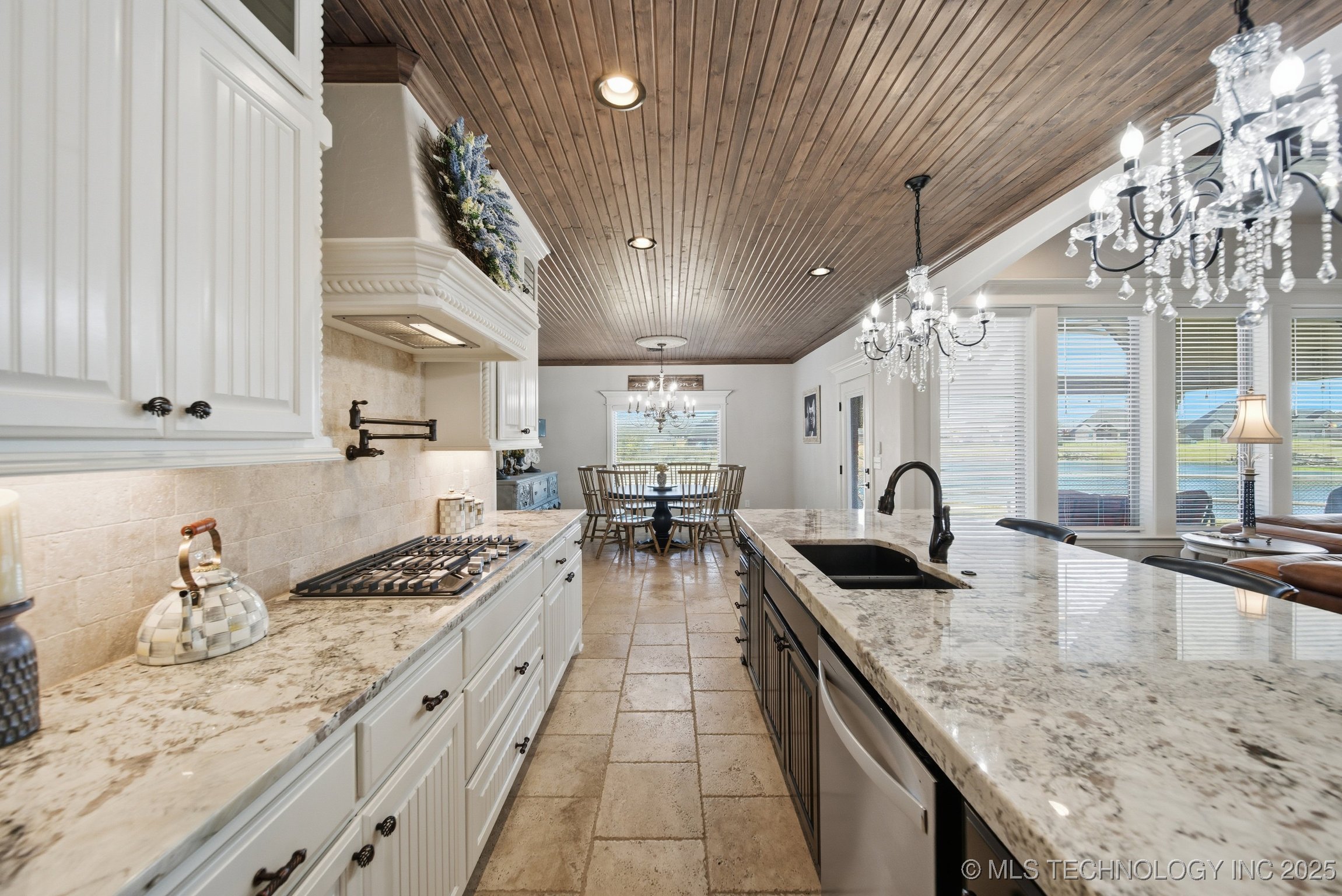 Broken Arrow, Oklahoma, 74014, United States, 4 Bedrooms Bedrooms, ,3 BathroomsBathrooms,Residential,For Sale,1992864