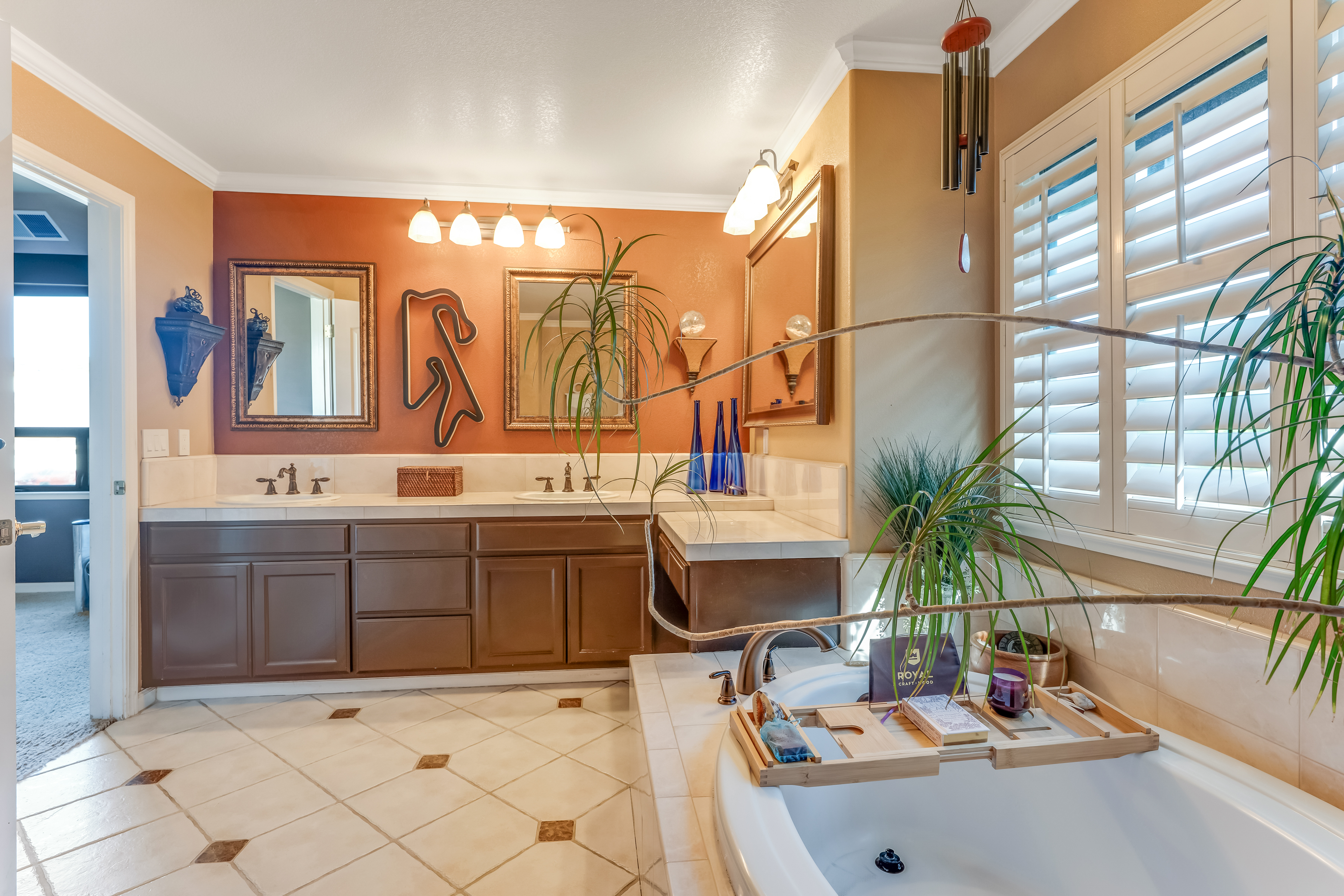  1515 San Ramon Way, Santa Rosa, CA 95409 - 物件實景