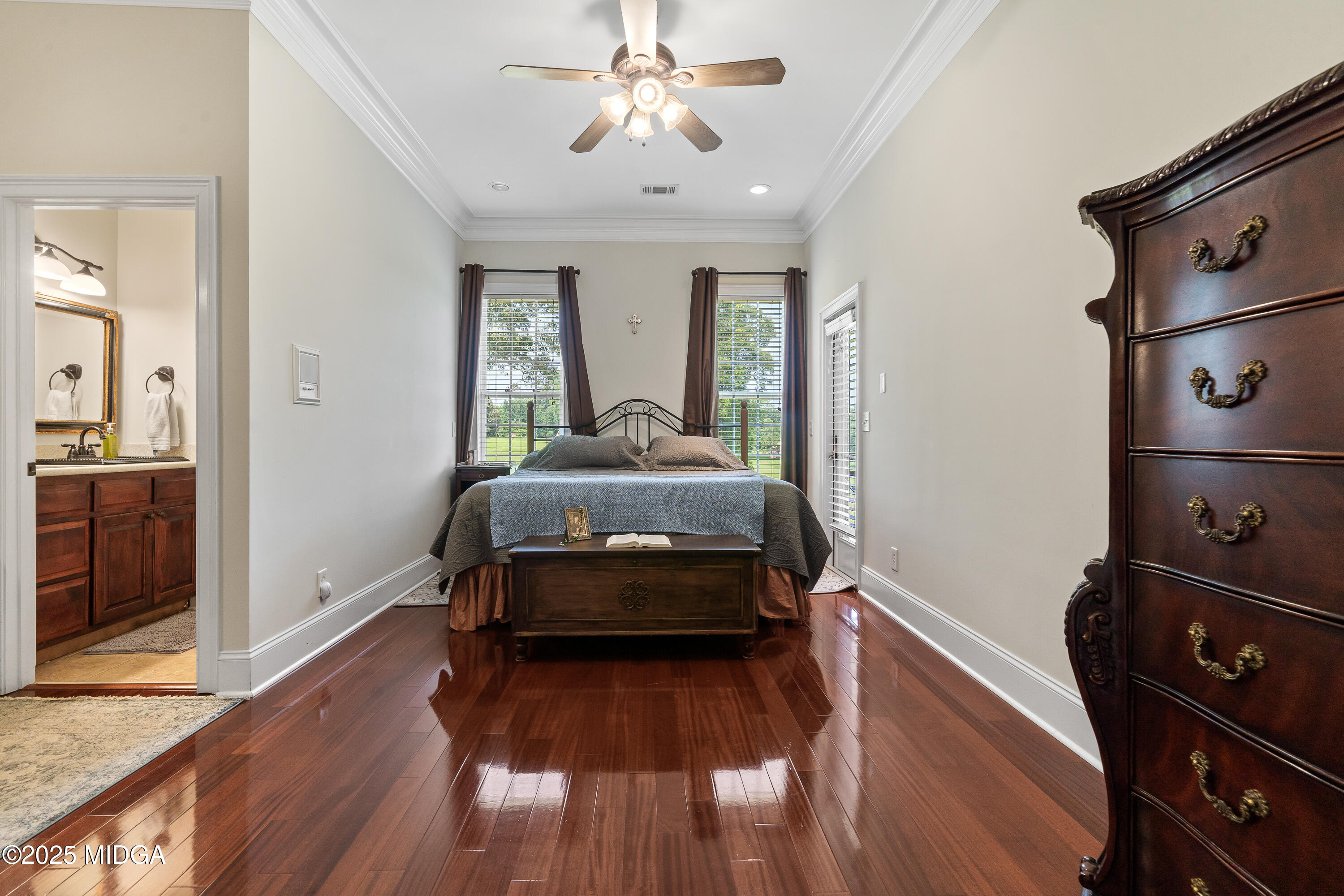 Macon, Georgia, 31220, United States, 5 Bedrooms Bedrooms, ,5 BathroomsBathrooms,Residential,For Sale,1850155