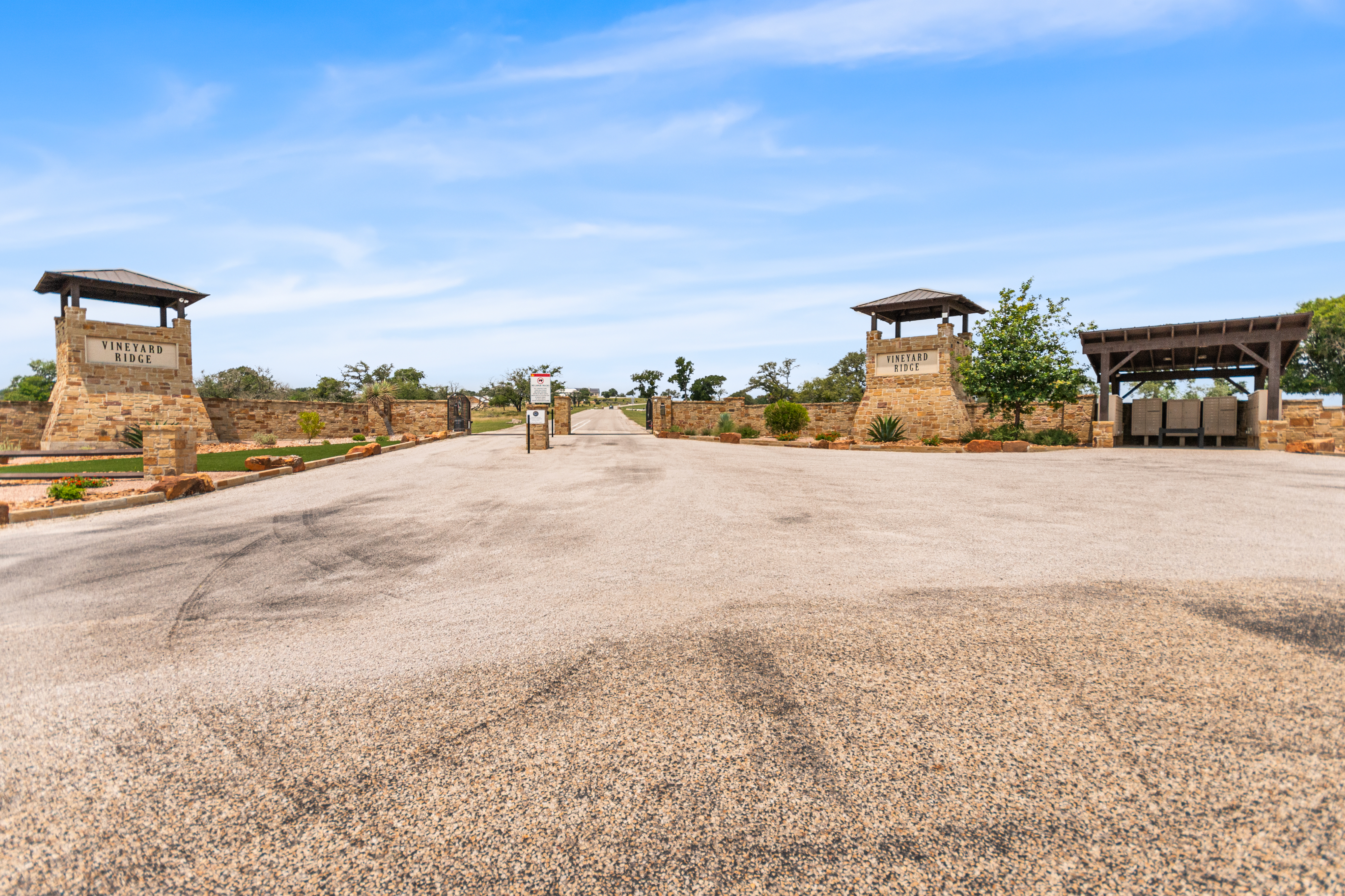  GREAT BUILD SITE IN A GORGEOUS GATED SUBDIVISION - 物件實景