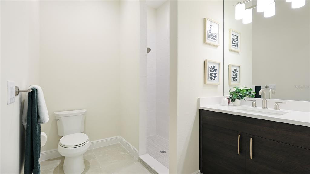 Sarasota, Florida, 34240, United States, 4 Bedrooms Bedrooms, ,4 BathroomsBathrooms,Residential,For Sale,1987779