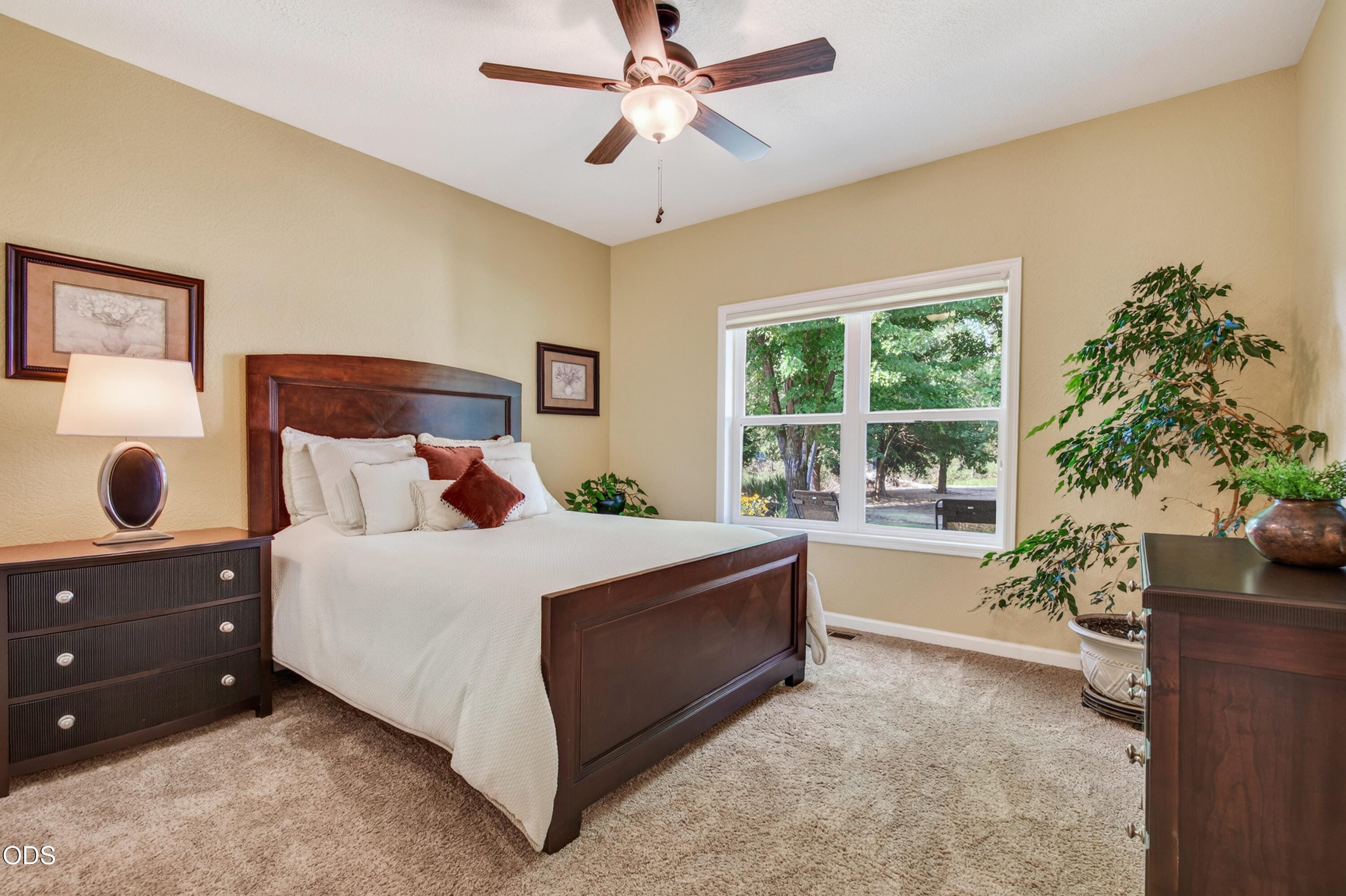  159 Princeville Drive Eagle Point, OR 97524 - 物件實景