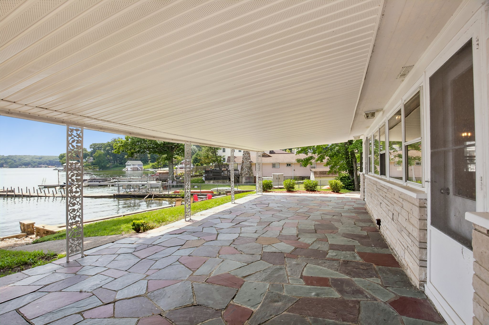  19 & 21 Lakeland Drive, Hopatcong, NJ 07843 - 物件實景