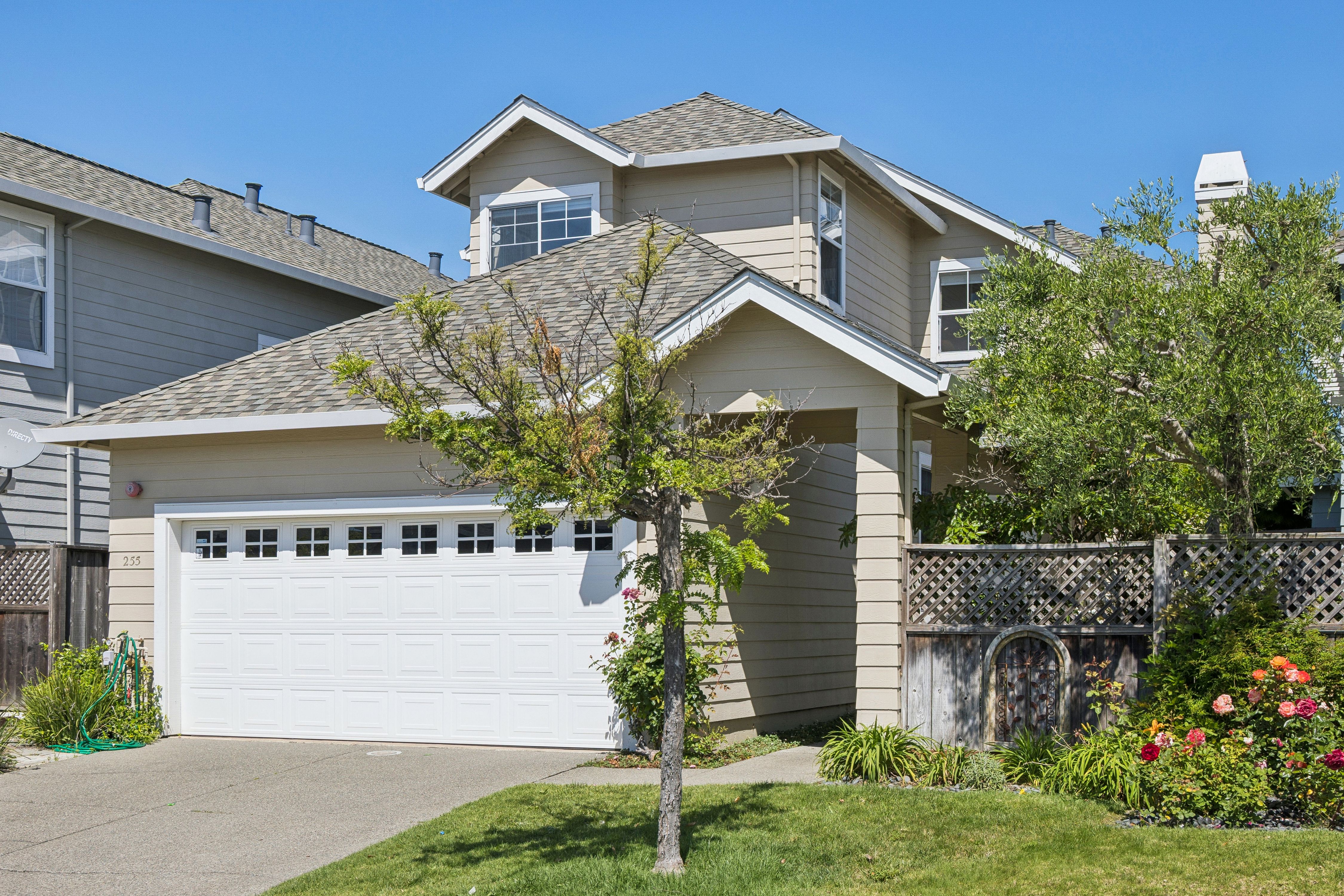  Sunny Waterfront Baypoint Lagoon Home - 物件實景