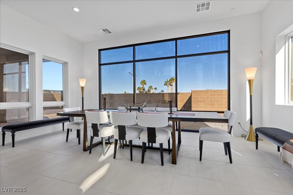 Las Vegas, Nevada, 89135, United States, 5 Bedrooms Bedrooms, ,6 BathroomsBathrooms,Residential,For Sale,1987610