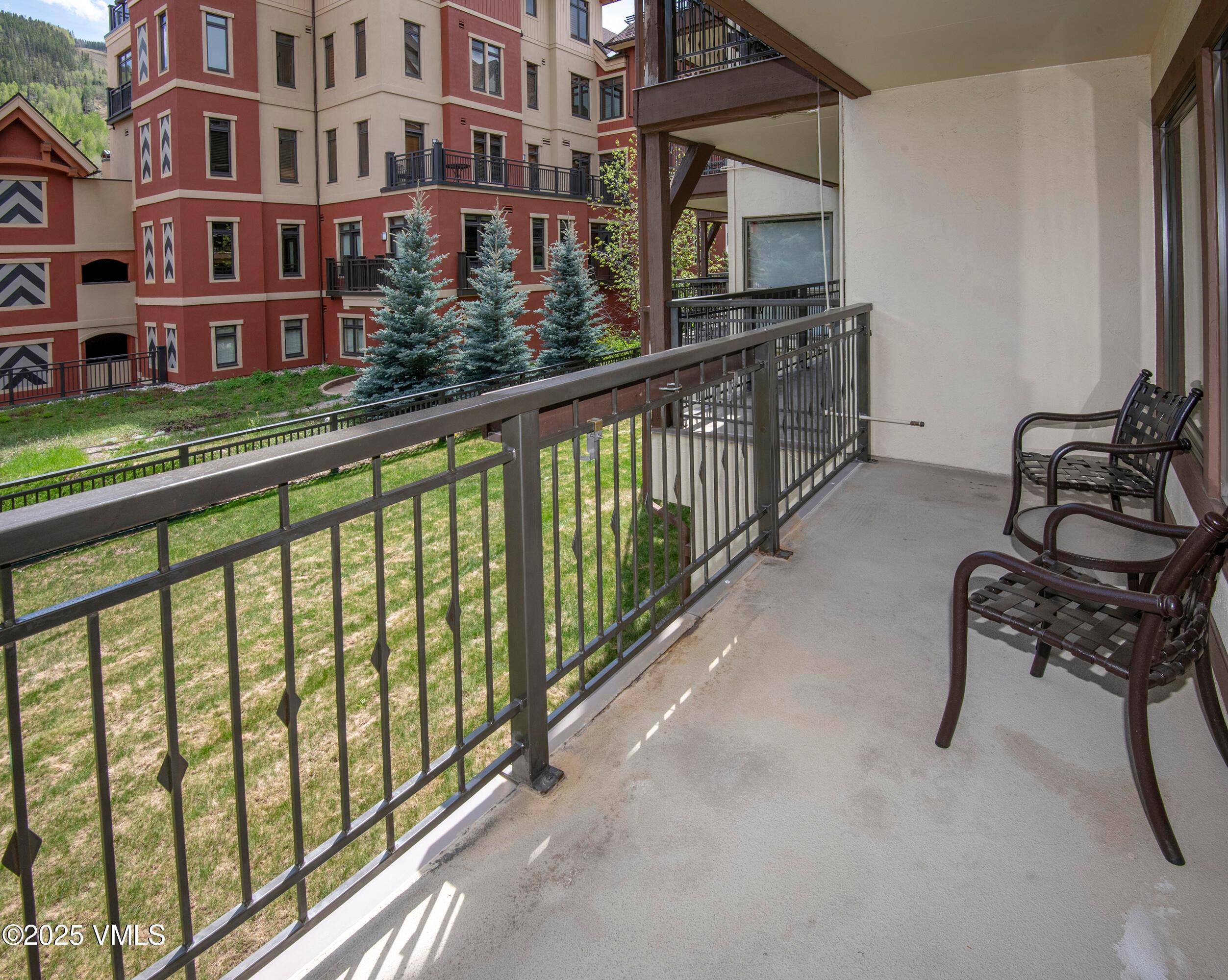 Vail, Colorado, 81657, United States, 2 Bedrooms Bedrooms, ,2 BathroomsBathrooms,Residential,For Sale,1849878
