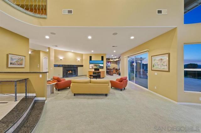 El Cajon, California, 92019, United States, 4 Bedrooms Bedrooms, ,4 BathroomsBathrooms,Residential,For Sale,1996445