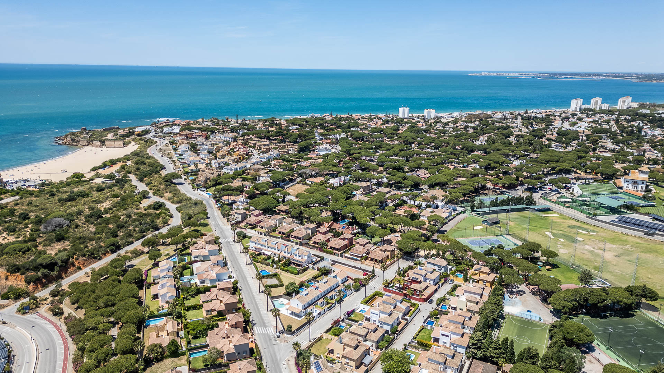  Residential urban plot in Vistahermosa - 物件實景