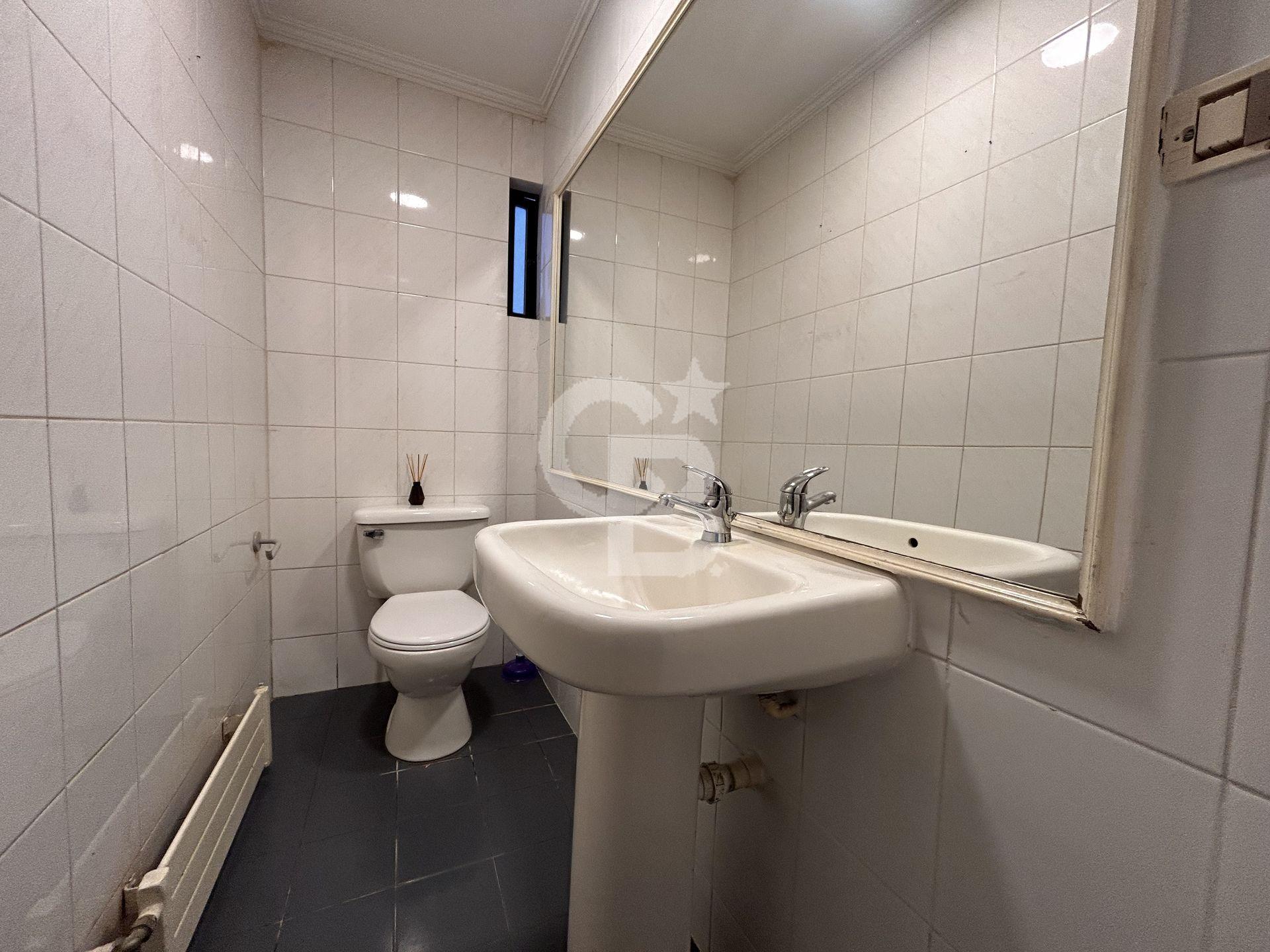 Chiguayante, Chile, 5 Bedrooms Bedrooms, ,6 BathroomsBathrooms,Residential,For Sale,1971587