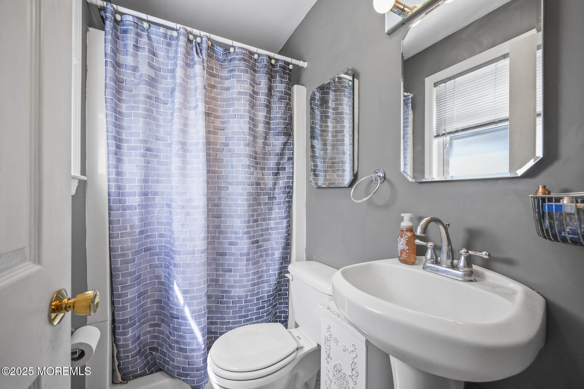 Jackson, New Jersey, 08527, United States, 3 Bedrooms Bedrooms, ,3 BathroomsBathrooms,Residential,For Sale,1974662