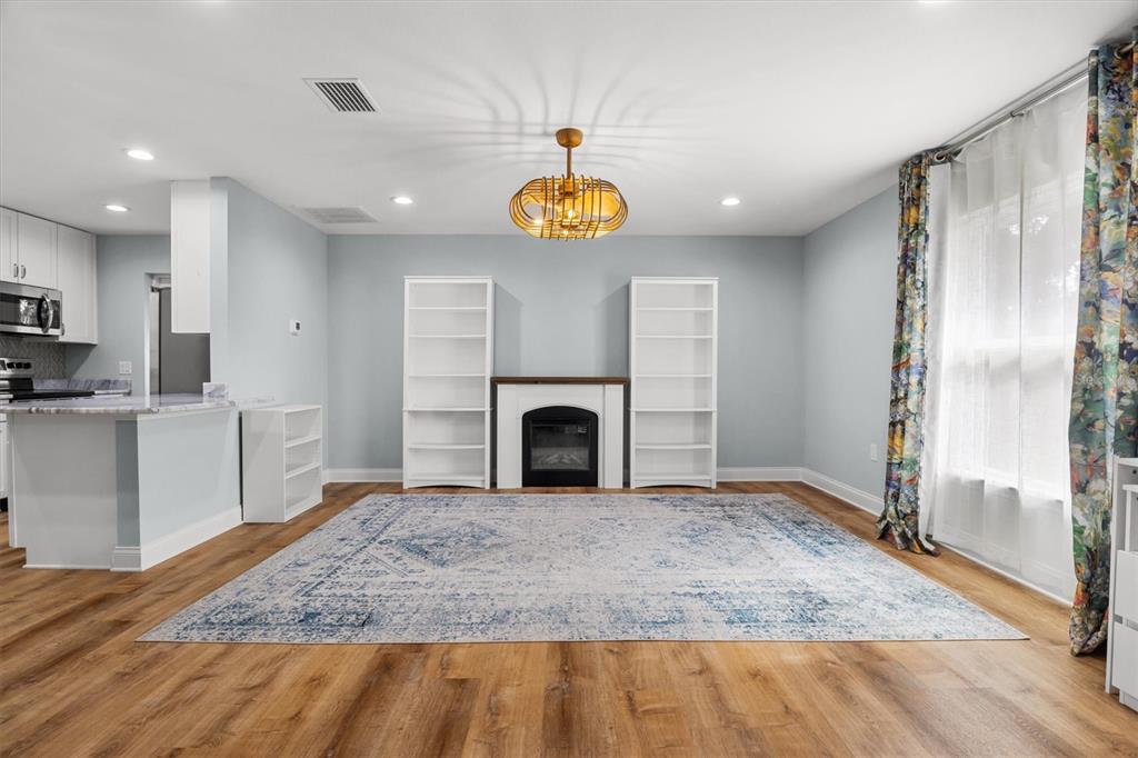 Bartow, Florida, 33830, United States, 3 Bedrooms Bedrooms, ,4 BathroomsBathrooms,Residential,For Sale,2002035