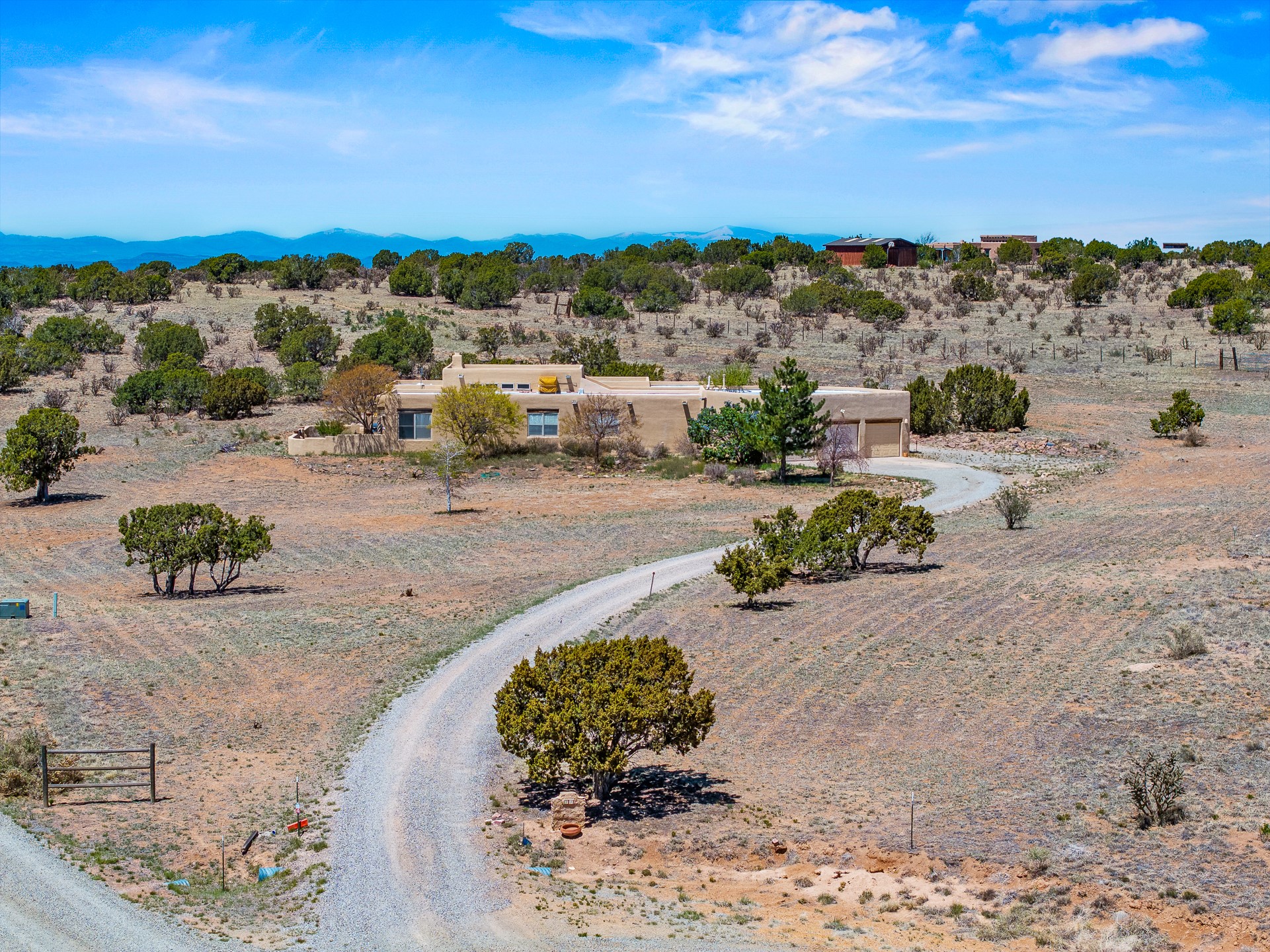 24 Camino Caballos Spur - 物件實景