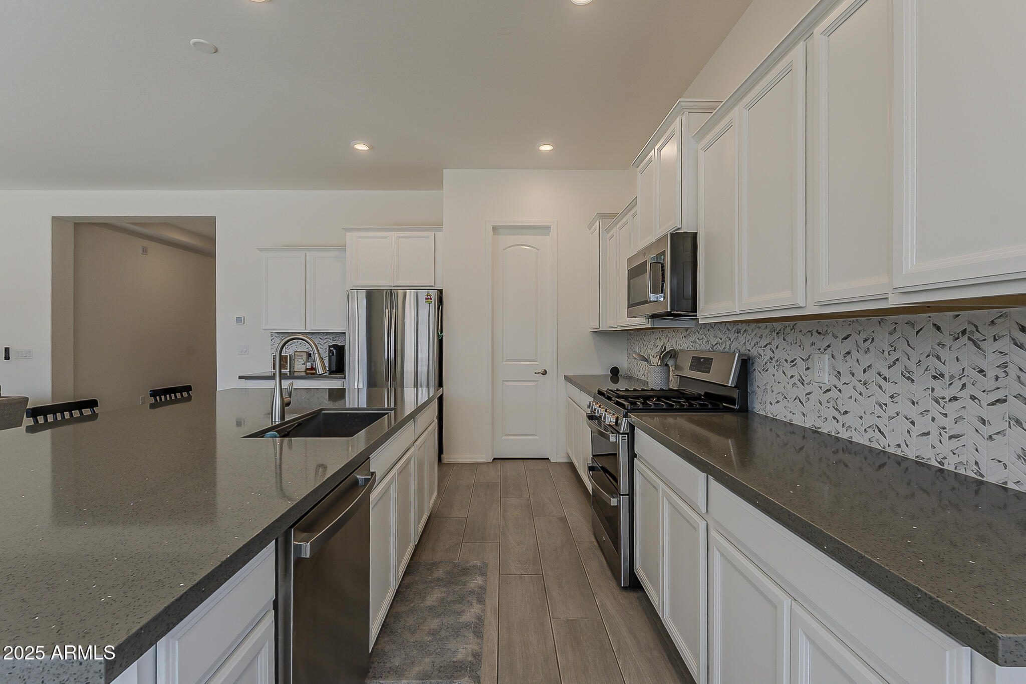 Litchfield Park, Arizona, 85340, United States, 4 Bedrooms Bedrooms, ,Residential,For Sale,1902825