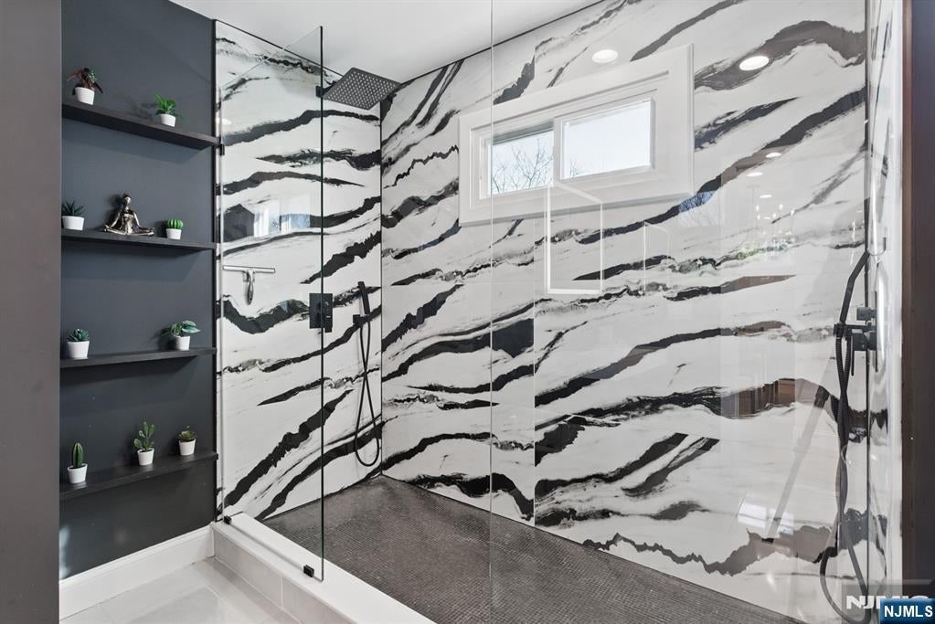 Ringwood, New Jersey, 07456, United States, 3 Bedrooms Bedrooms, ,3 BathroomsBathrooms,Residential,For Sale,1981754