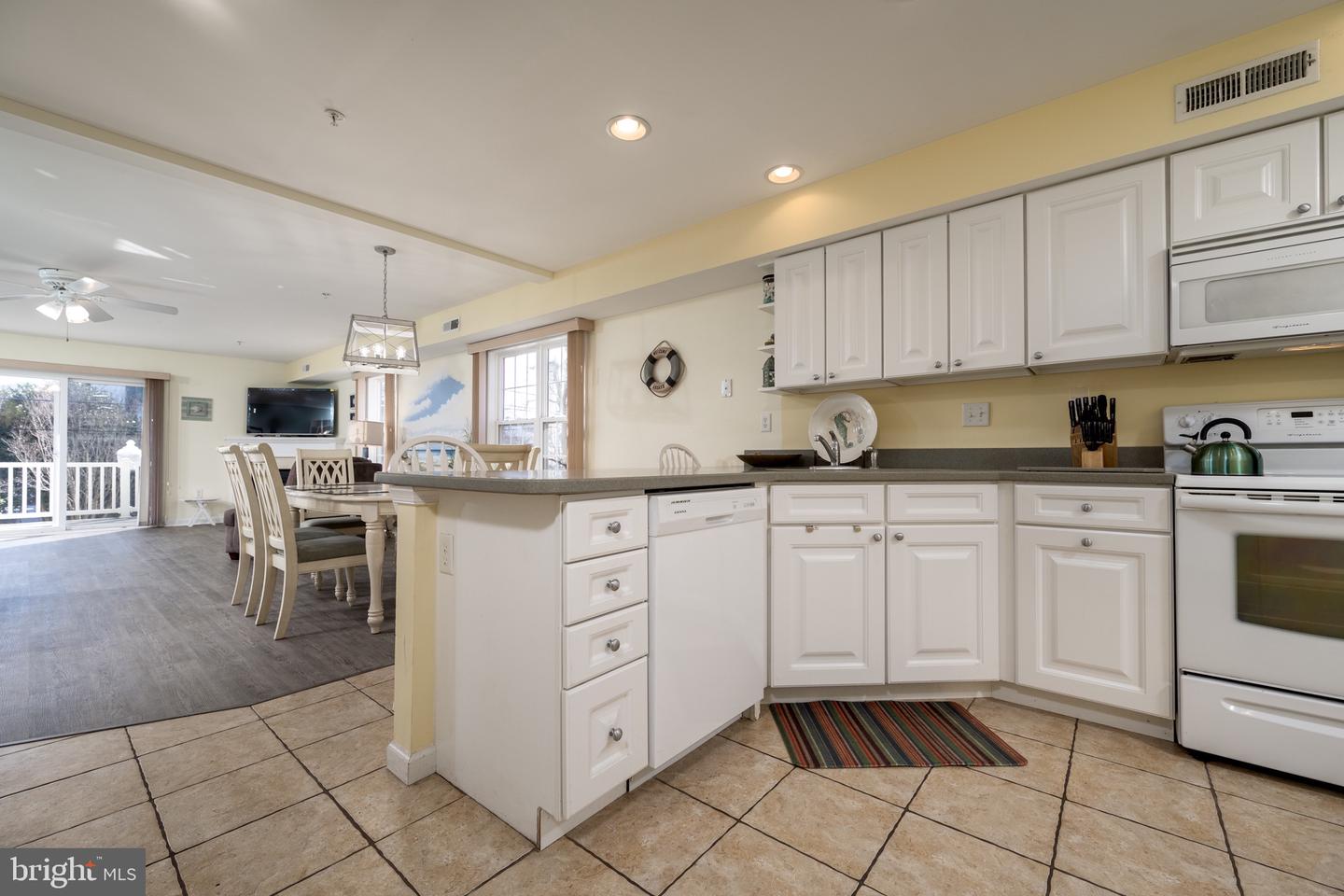 Ocean City, Maryland, 21842, United States, 3 Bedrooms Bedrooms, ,3 BathroomsBathrooms,Residential,For Sale,1743424