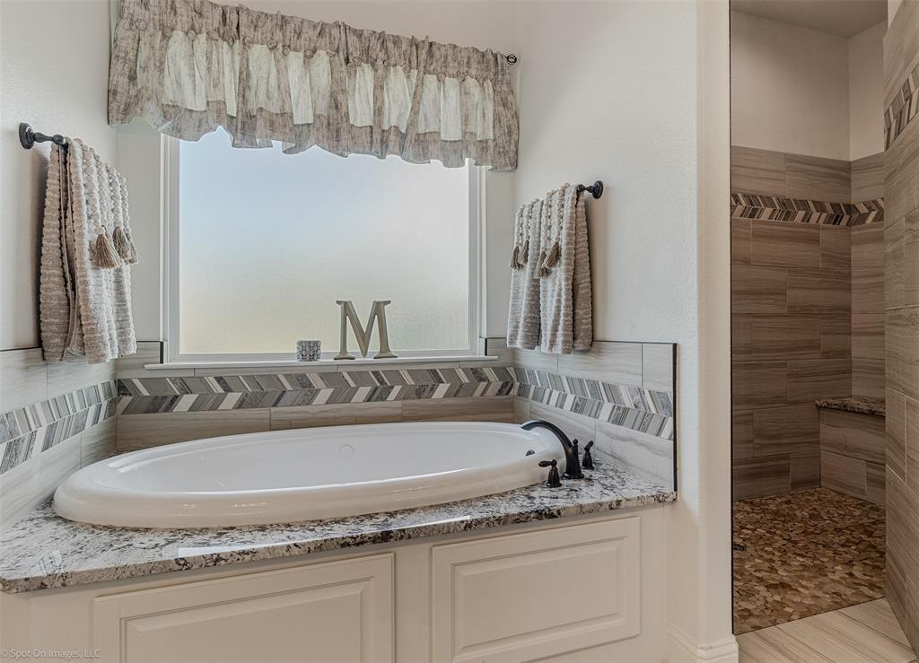 Caddo Mills, Texas, 75135, United States, 3 Bedrooms Bedrooms, ,3 BathroomsBathrooms,Residential,For Sale,1862306