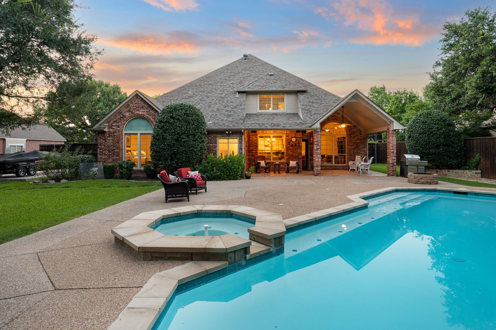  Timeless Elegance on Nearly Half an Acre in Prestigious Southlake Hills - 物件實景